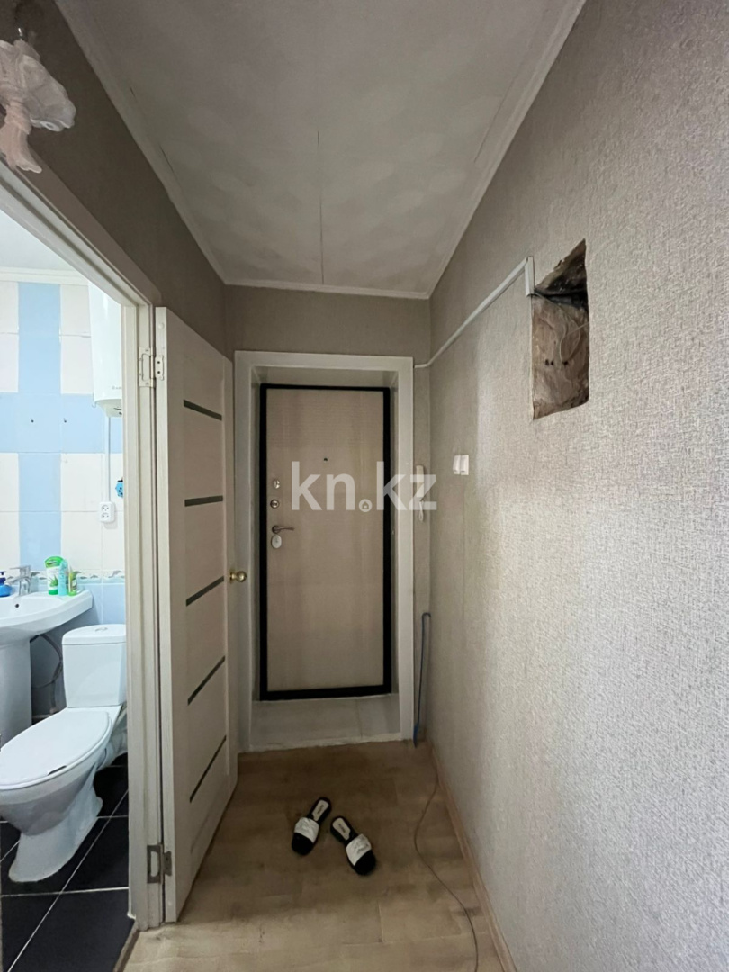 Продажа 2-комнатной квартиры, 43 м², 17 мкр. в Караганде - фото 3