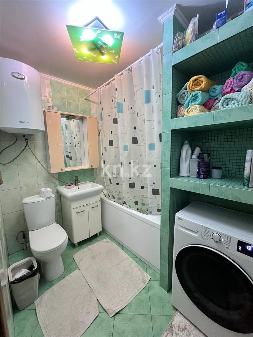 Продажа 4-комнатной квартиры, 76 м², ул. Дюсембекова в Караганде - фото 19