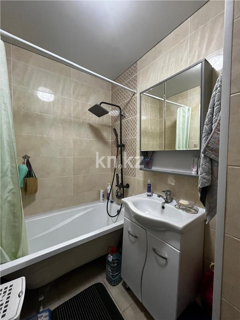 Продажа 4-комнатной квартиры, 77 м², мкр-н Степной-2 в Караганде - фото 18