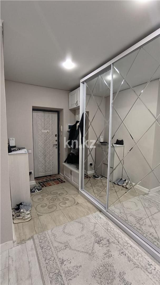 Продажа 3-комнатной квартиры, 94 м² в Караганде - фото 23