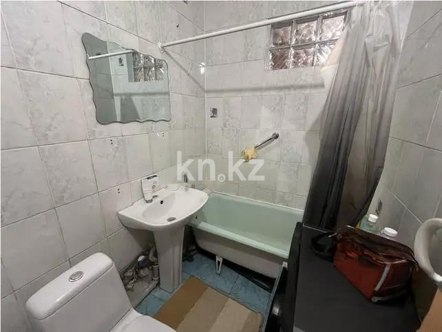 Продажа 2-комнатной квартиры, 42 м², ул. Есенберлина, дом  22 в Астане - фото 3