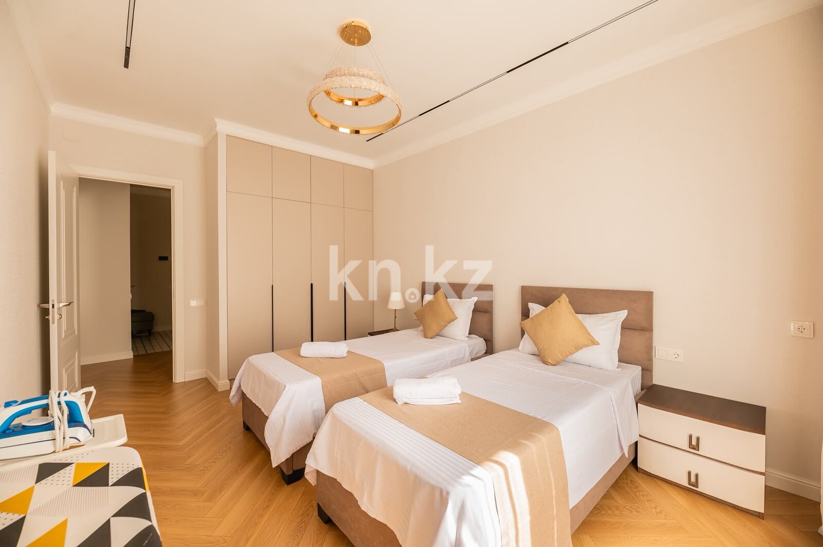 Аренда 3-комнатной квартиры посуточно, 85 м² в Алматы - фото 16