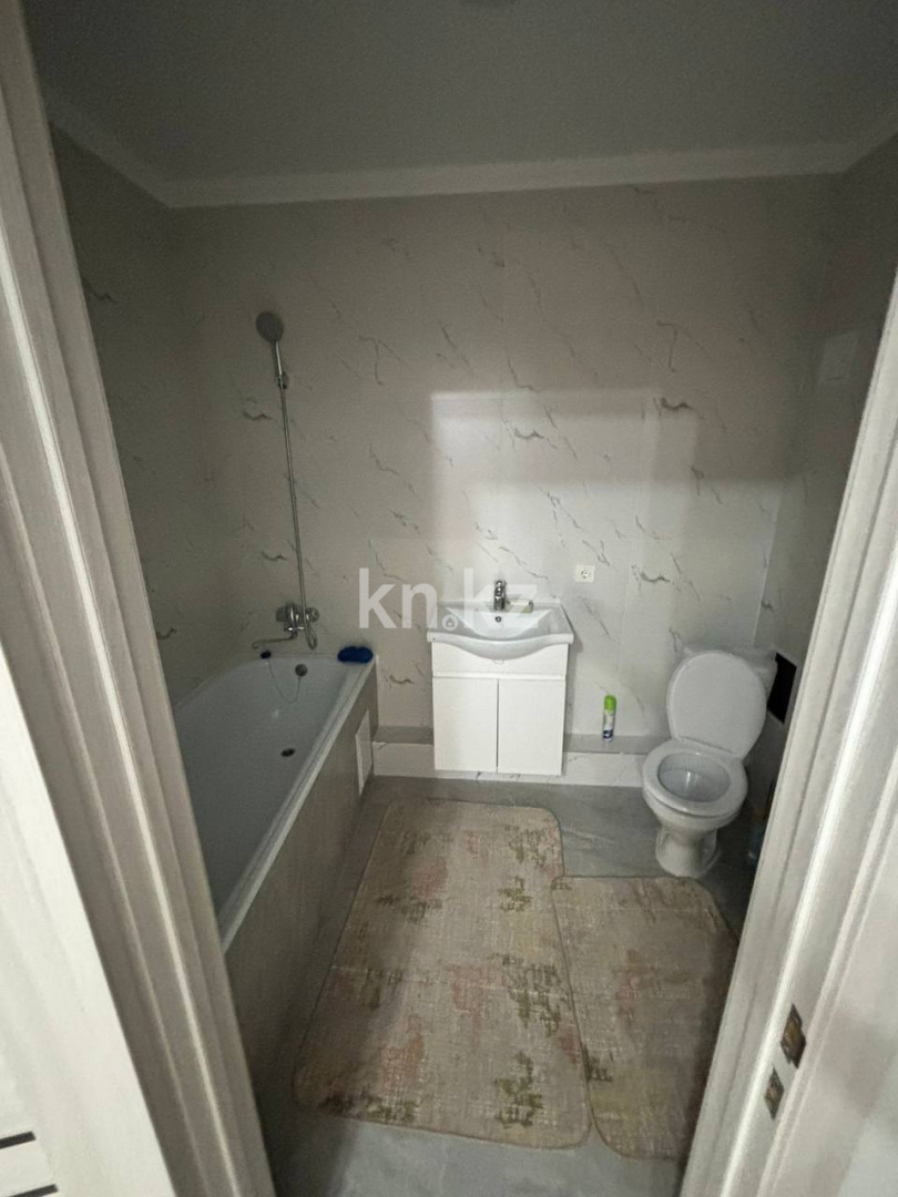 Аренда 2-комнатной квартиры, 72 м², ул. Мухамедханова, дом  45/1 в Астане - фото 10