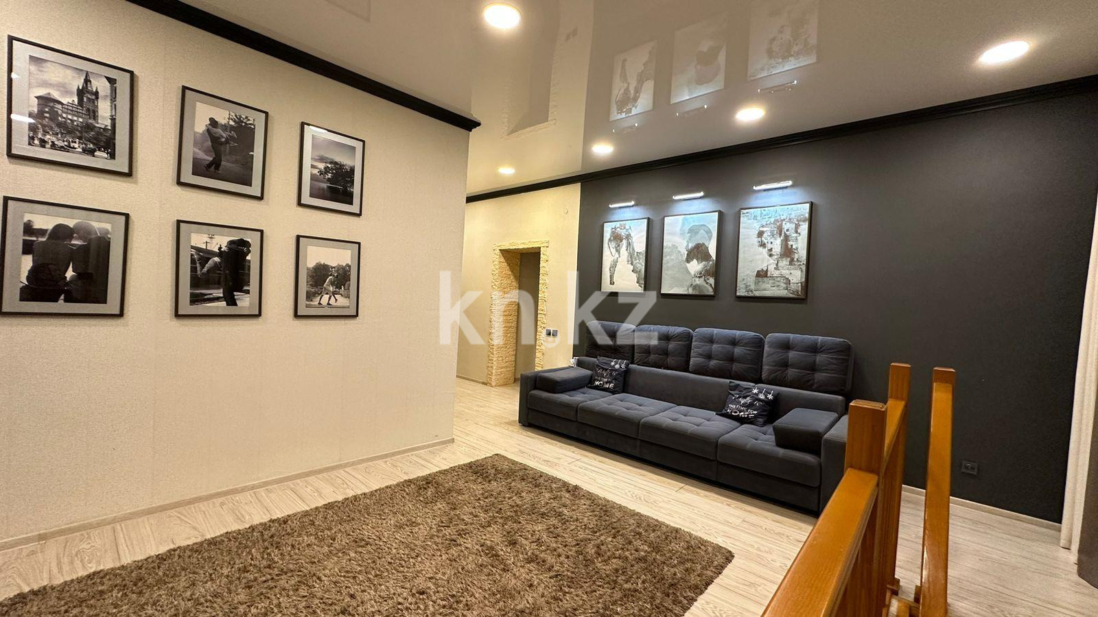 Продажа 5-комнатной квартиры, 160 м², мкр. Алтын Арка в Караганде - фото 2