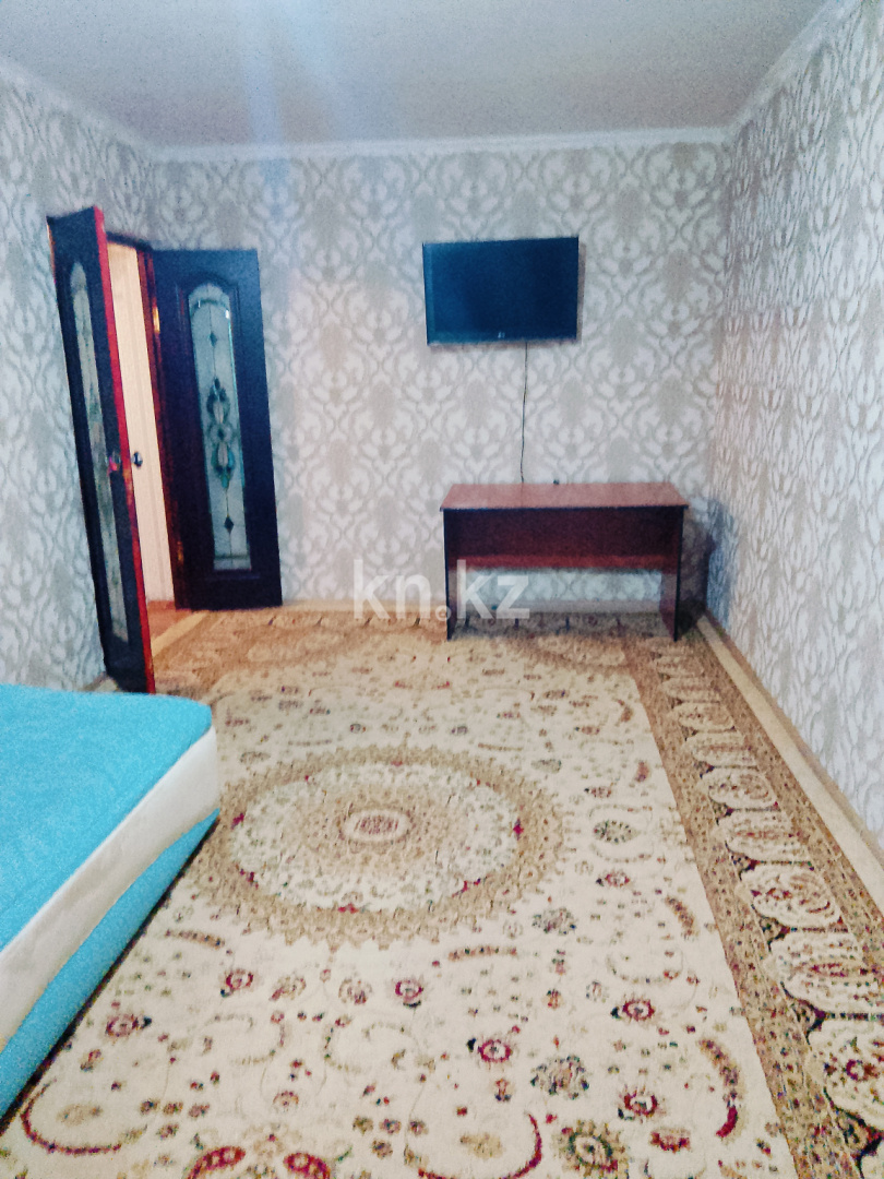 Продажа 4-комнатной квартиры, 77.5 м², Самал, дом  14 в Таразе - фото 2