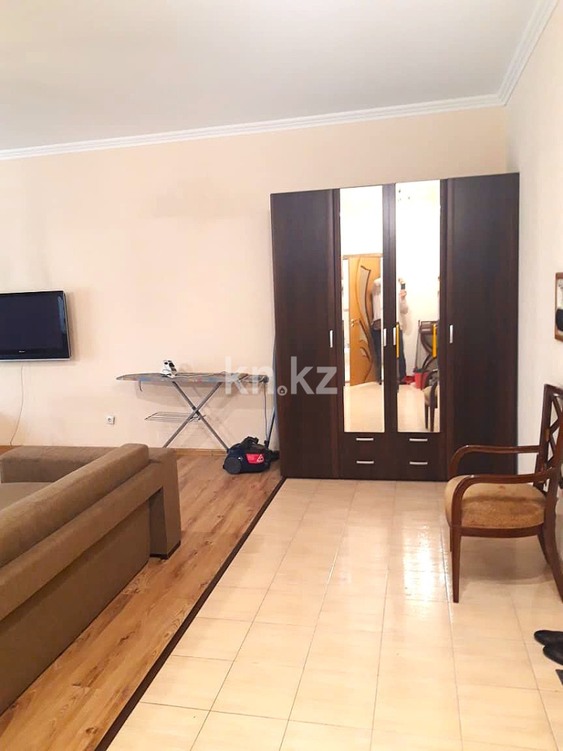 Аренда 1-комнатной квартиры, 60 м² в Астане - фото 7