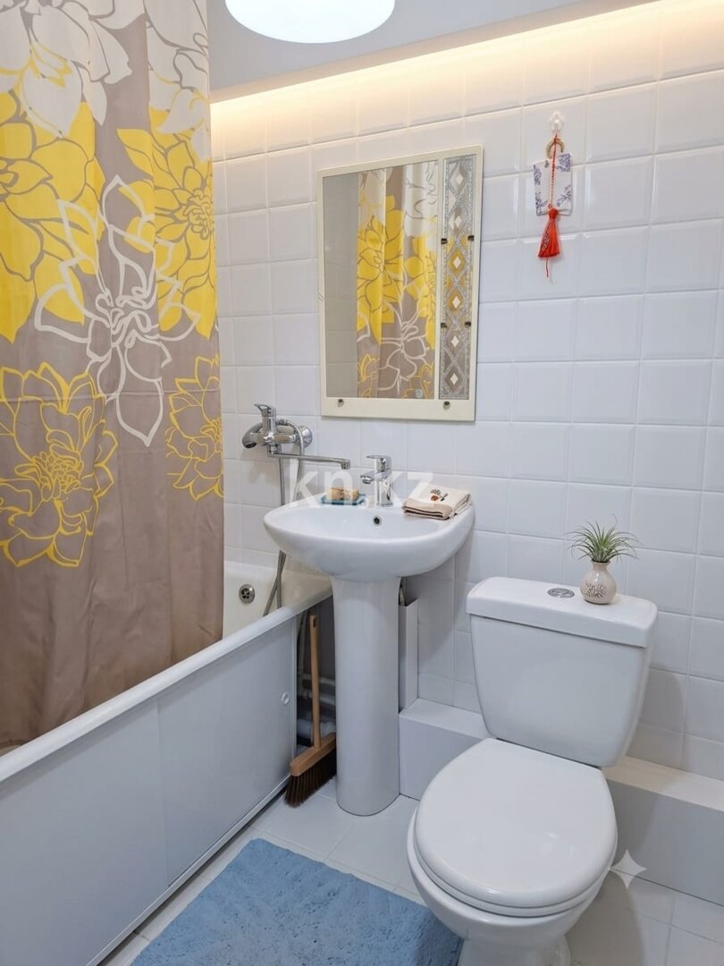Аренда 1-комнатной квартиры посуточно, 36 м² в Алматы - фото 6