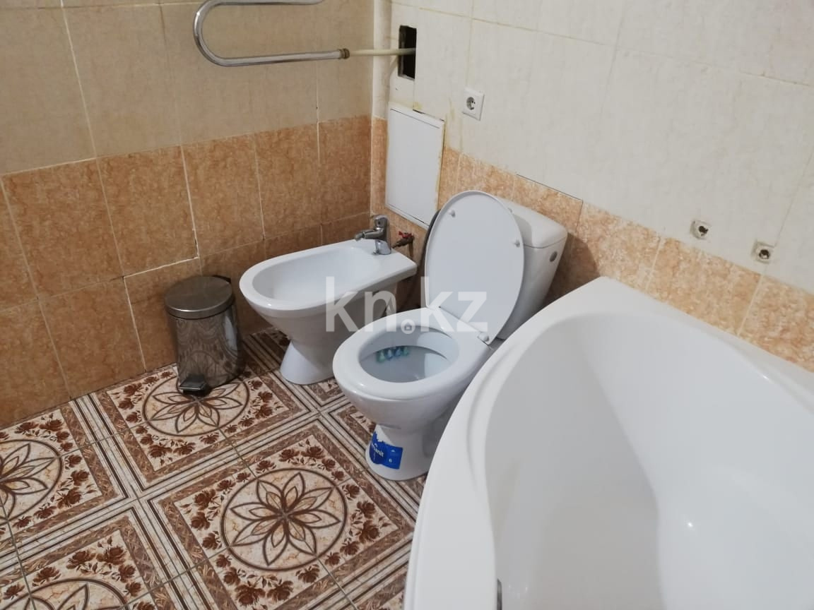 Продажа 3-комнатной квартиры, 98 м², ул. Калдаякова, дом  13 - пр. Тауелсыздык в Астане - фото 6