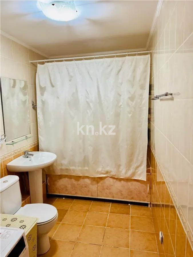 Продажа 3-комнатной квартиры, 92 м², ул. Ракымова, дом  22 в Астане - фото 6