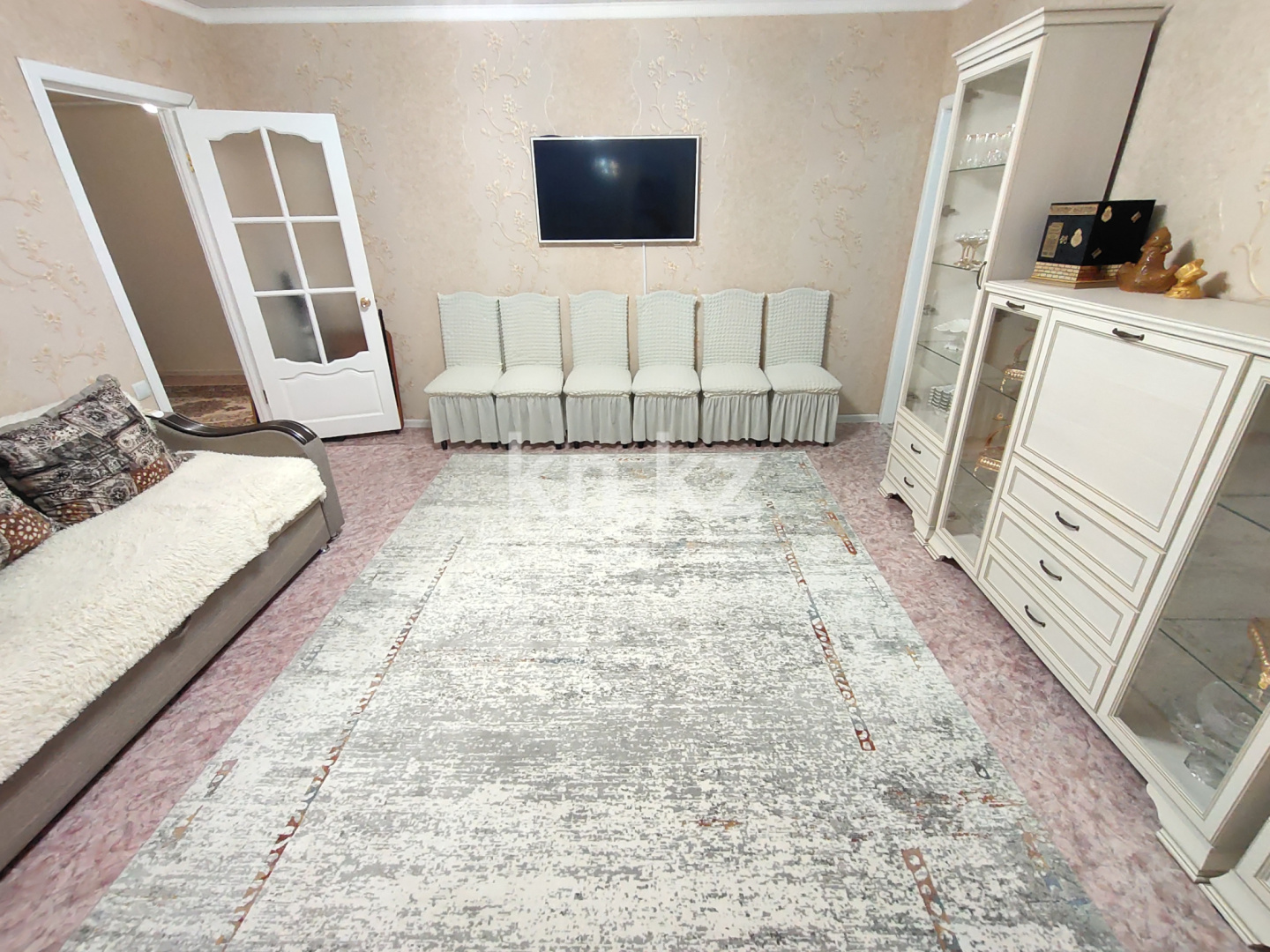 Продажа 3-комнатной квартиры, 76 м², ул. Таттимбета, дом  10 в Караганде - фото 4