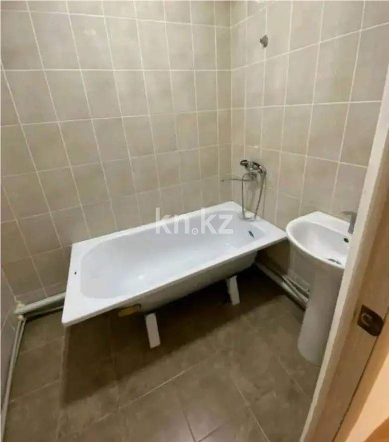 Продажа 2-комнатной квартиры, 64 м², ул. Бокейхана, дом  21/5 в Астане - фото 4