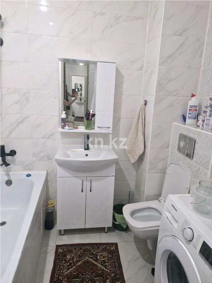 Продажа 2-комнатной квартиры, 41 м², мкр. Айнабулак-2, дом  85б в Алматы - фото 4