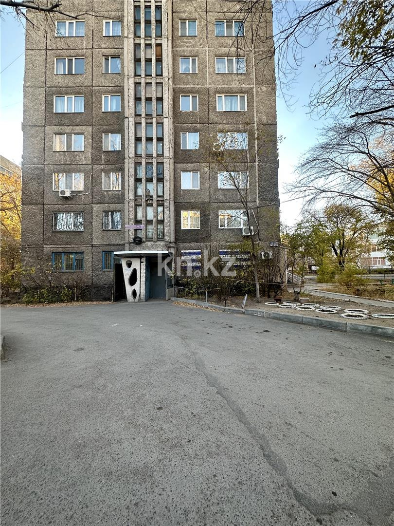 Продажа 3-комнатной квартиры, 61 м², ул. Ержанова в Караганде - фото 16