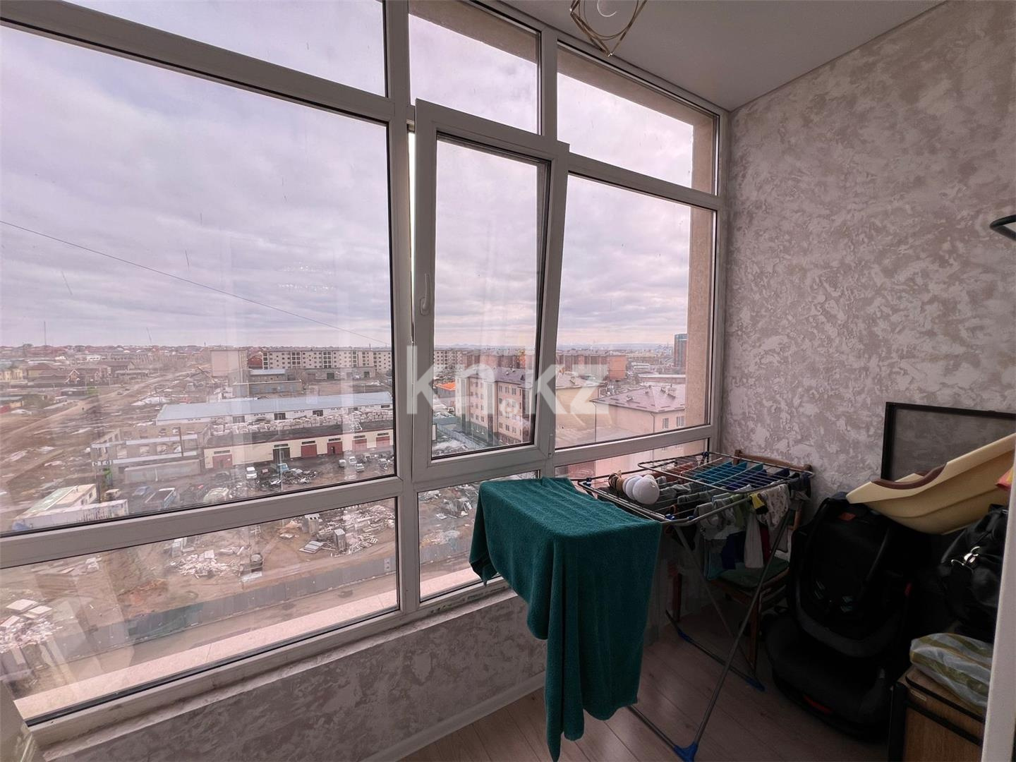 Продажа 4-комнатной квартиры, 111 м², ул. Муканова, дом  53/8 в Караганде - фото 4