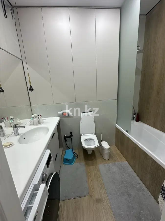 Продажа 3-комнатной квартиры, 82.5 м², пр. Серкебаева, дом  146 в Алматы - фото 4