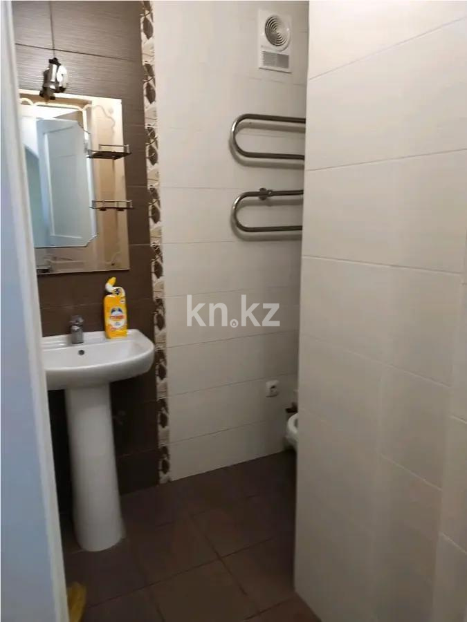 Продажа 1-комнатной квартиры, 35 м², пр. Богенбай батыра, дом  6/6 в Астане - фото 3