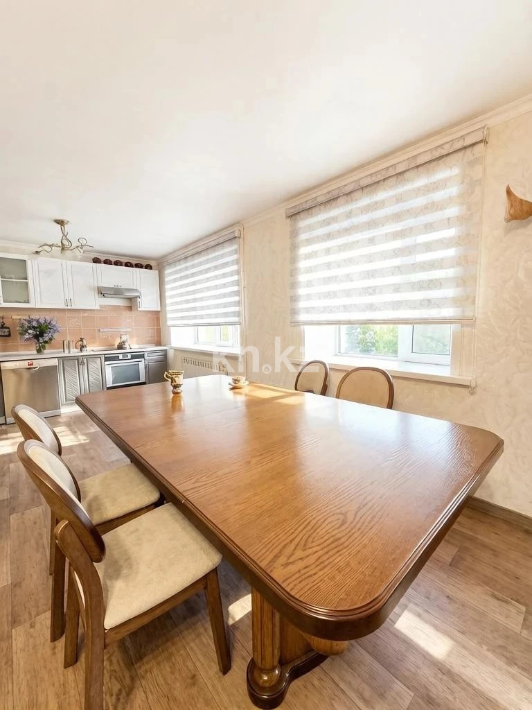 Продажа 3-комнатной квартиры, 93.4 м² в Караганде - фото 2