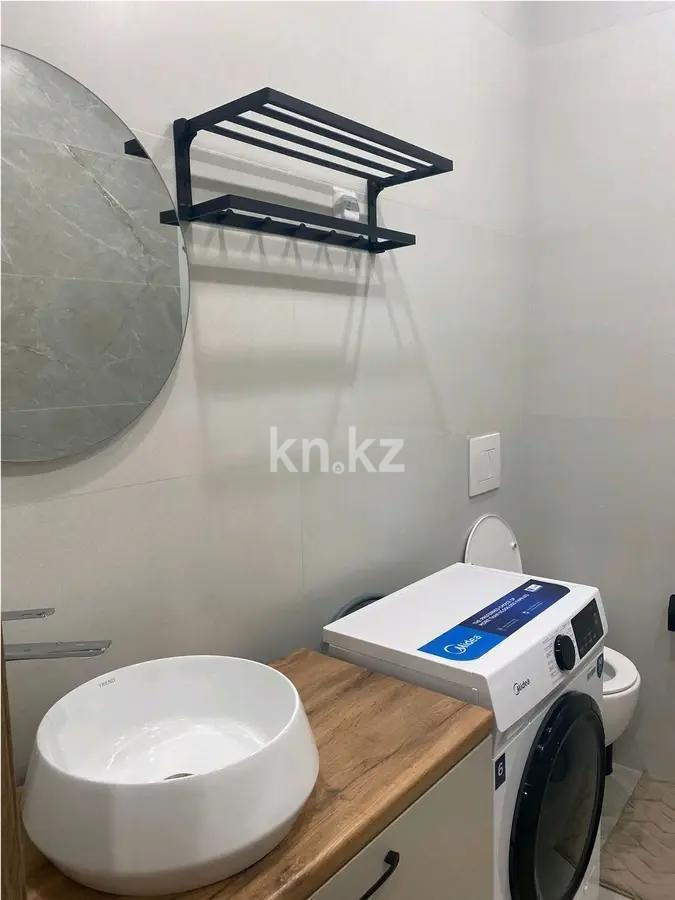 Продажа 1-комнатной квартиры, 40 м², ул. Журавлева, дом  28 в Алматы - фото 3