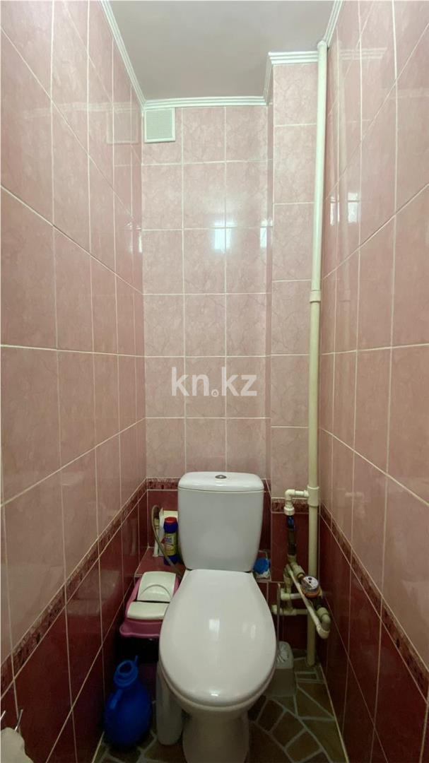 Продажа 3-комнатной квартиры, 64 м², мкр. Голубые Пруды в Караганде - фото 13