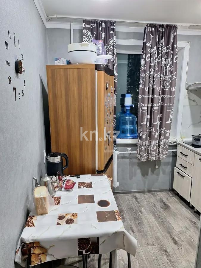 Продажа 2-комнатной квартиры, 44 м², 15 мкр., дом  16 в Караганде - фото 3