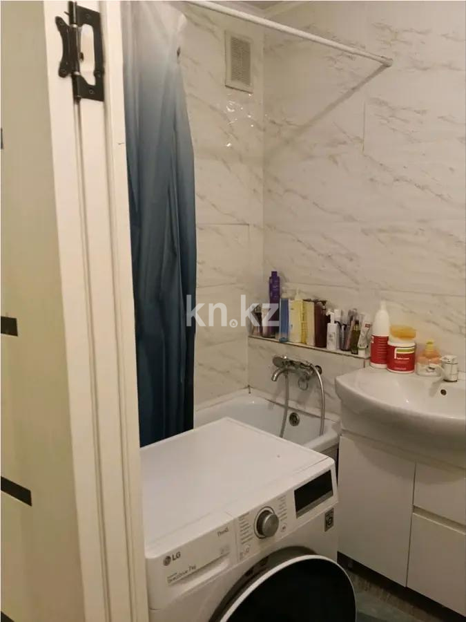 Продажа 3-комнатной квартиры, 58.7 м² в Алматы - фото 4