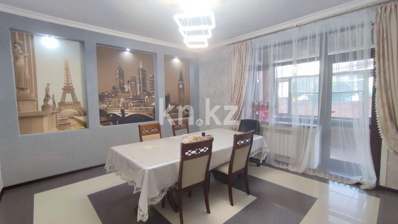 Продажа 5-комнатного дома, 470 м², ул. Муканова в Караганде - фото 18
