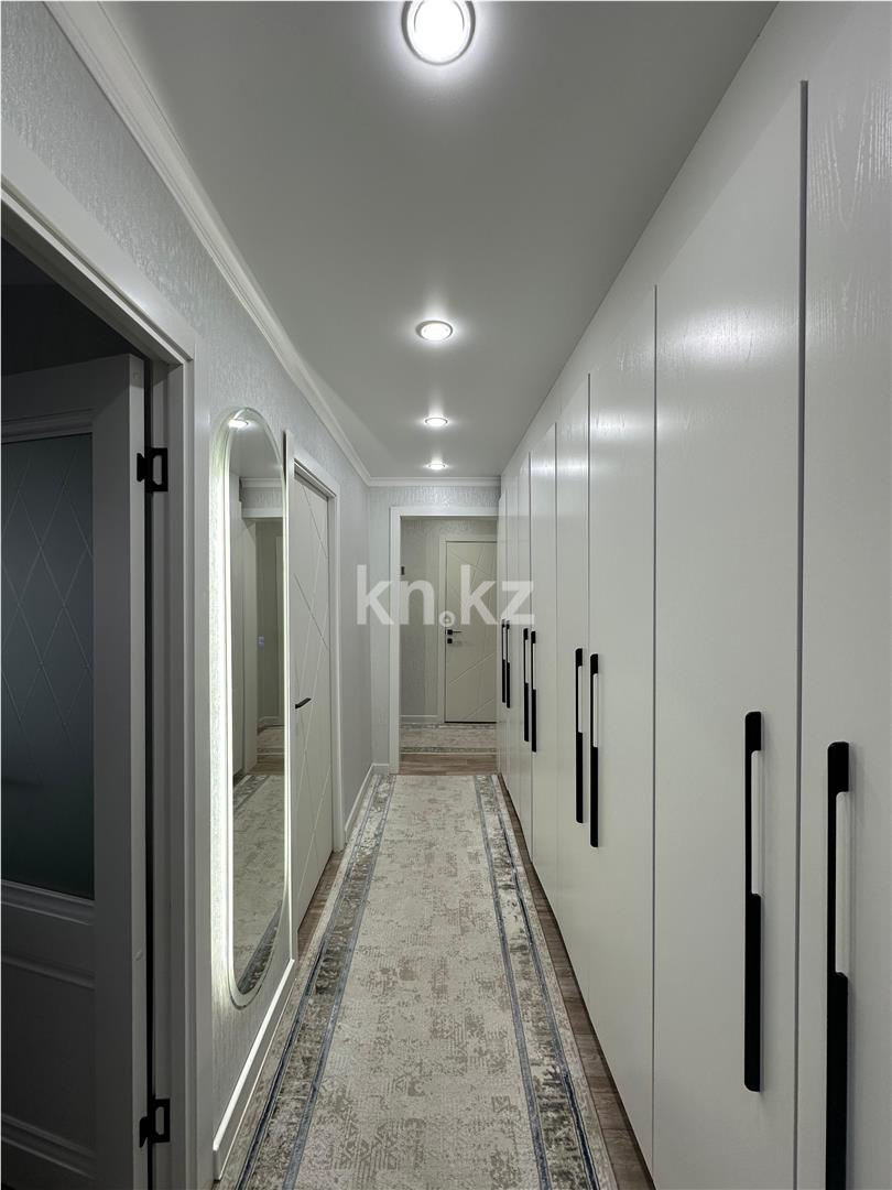 Продажа 3-комнатной квартиры, 64 м², мкр. Восток-3 в Караганде - фото 15