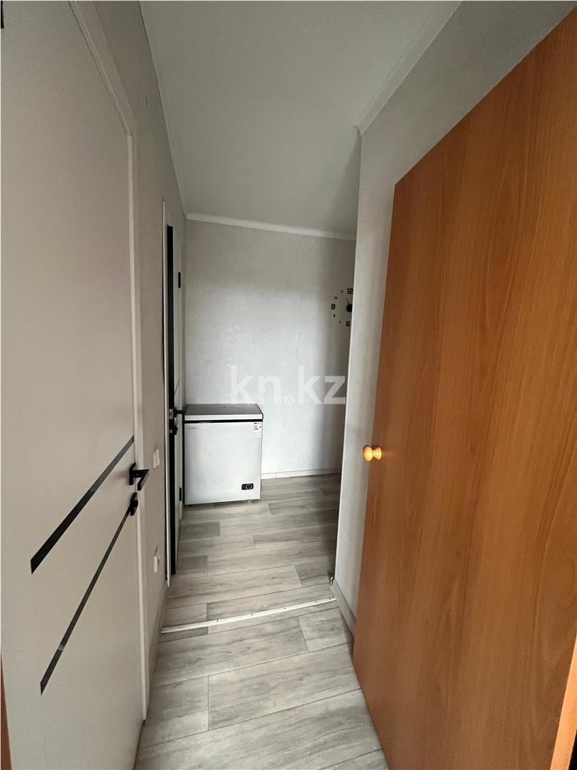 Продажа 2-комнатной квартиры, 53 м², мкр-н 15 в Караганде - фото 6