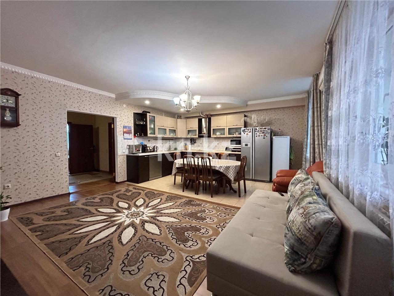 Продажа 4-комнатной квартиры, 156.6 м², ул. Кенесары в Астане - фото 3