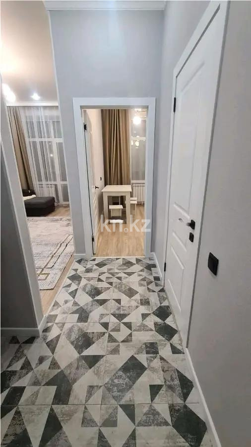 Продажа 1-комнатной квартиры, 38 м², ул. Казыбек би, дом  3 в Астане - фото 5