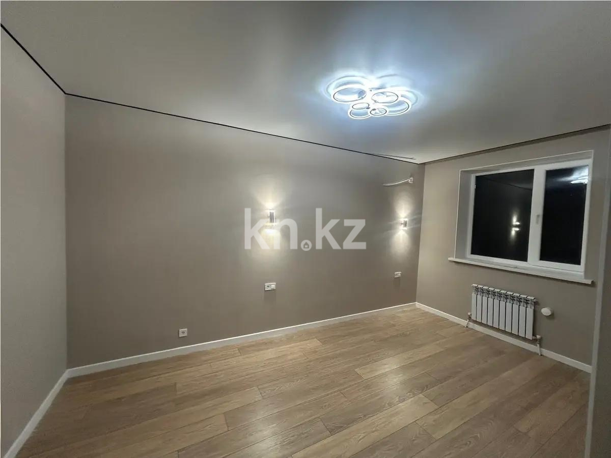 Продажа 3-комнатной квартиры, 62 м², ул. Е-810 в Астане - фото 2