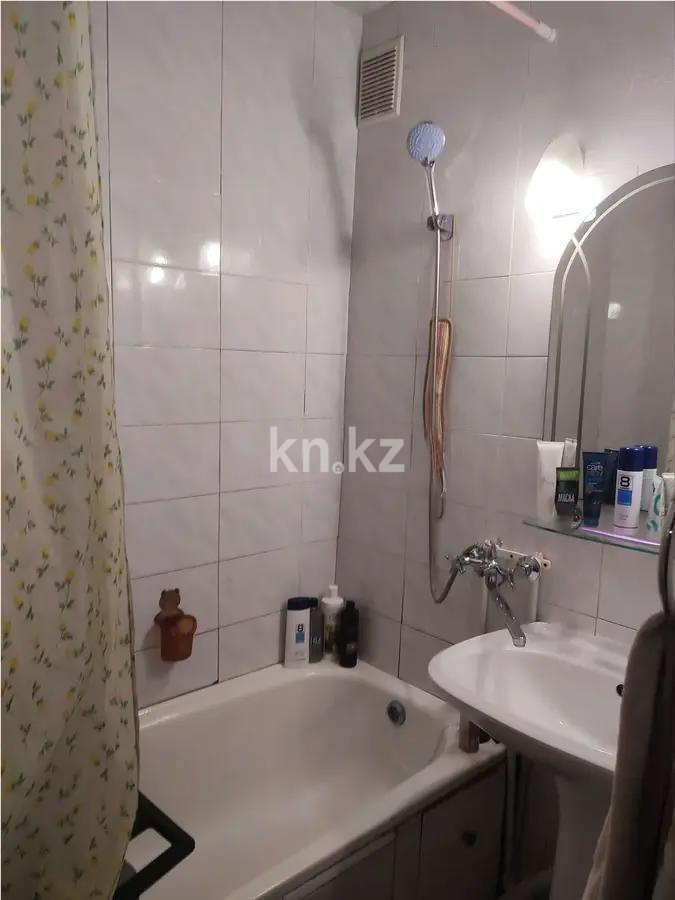 Продажа 3-комнатной квартиры, 78 м², пр. Республики в Караганде - фото 4