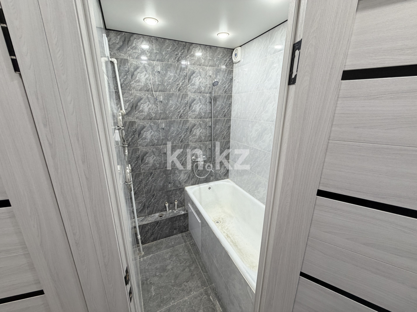 Продажа 1-комнатной квартиры, 30.6 м² в Караганде - фото 6