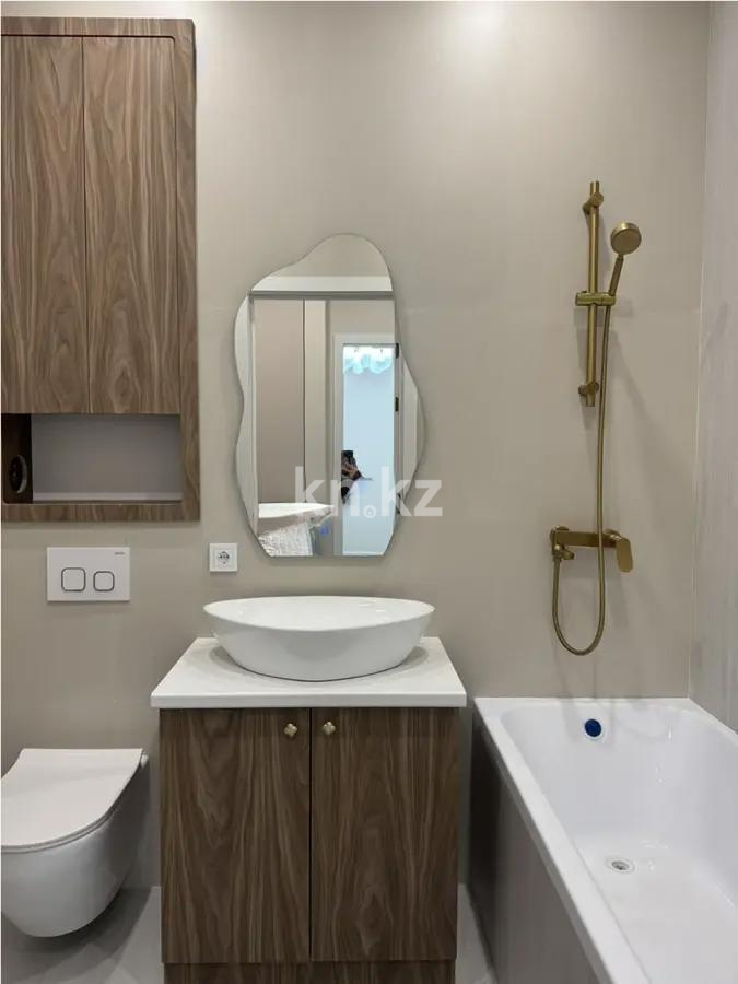 Продажа 2-комнатной квартиры, 45 м², ул. Утеген батыра, дом  11г в Алматы - фото 4