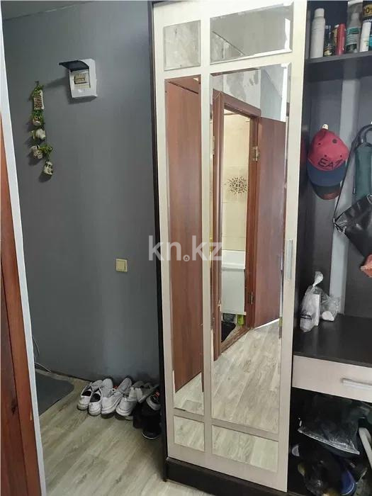 Продажа 2-комнатной квартиры, 47 м², мкр-н 15, дом  3 в Караганде - фото 5