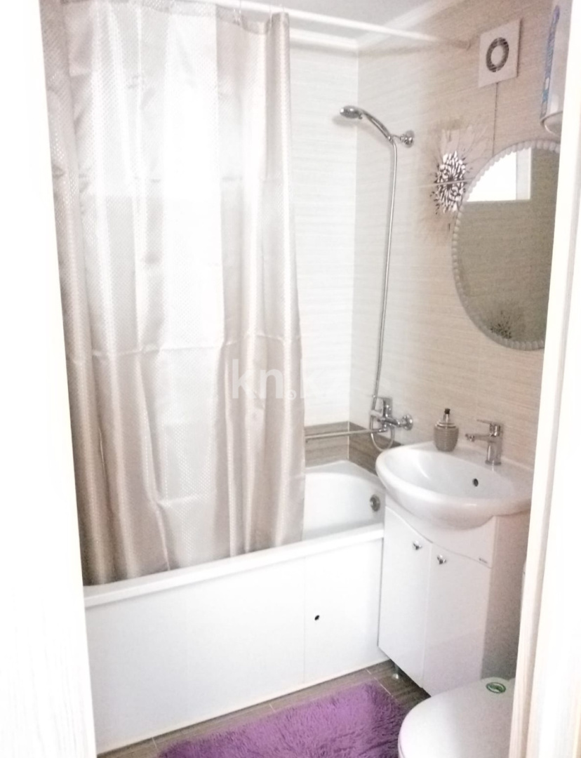 Аренда 1-комнатной квартиры посуточно, 30 м², пр. Бухар-жырау, дом  60 в Караганде - фото 2