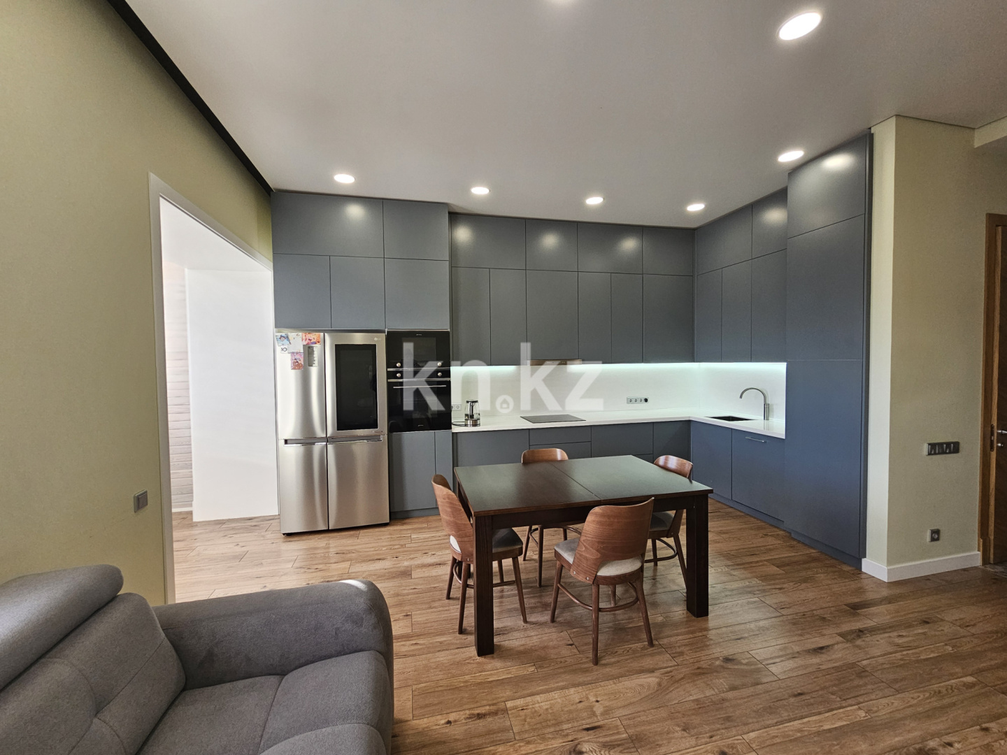 Продажа 3-комнатной квартиры, 81.8 м², мкр-н Гульдер-1, дом  1/4 в Караганде - фото 4