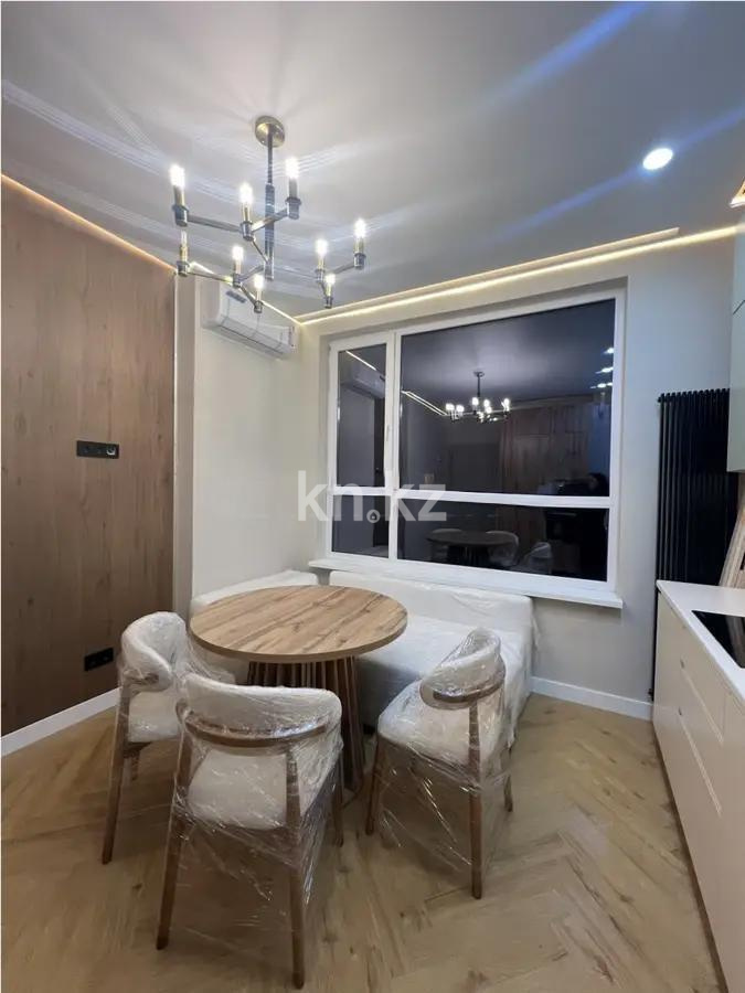 Продажа 1-комнатной квартиры, 38 м², ул. Момышулы, дом  11/14а в Алматы - фото 2