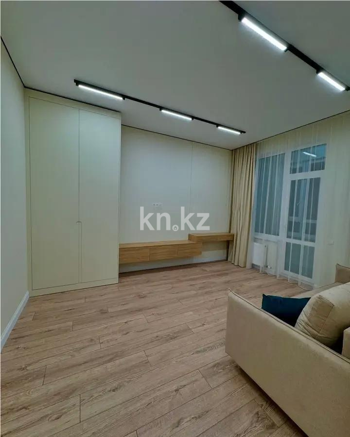 Продажа 1-комнатной квартиры, 40 м² в Астане