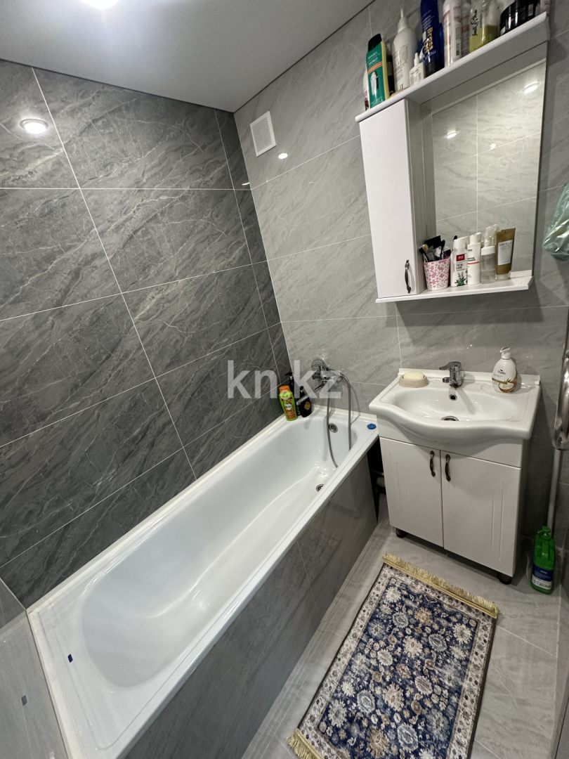 Продажа 2-комнатной квартиры, 49 м² в Караганде - фото 17