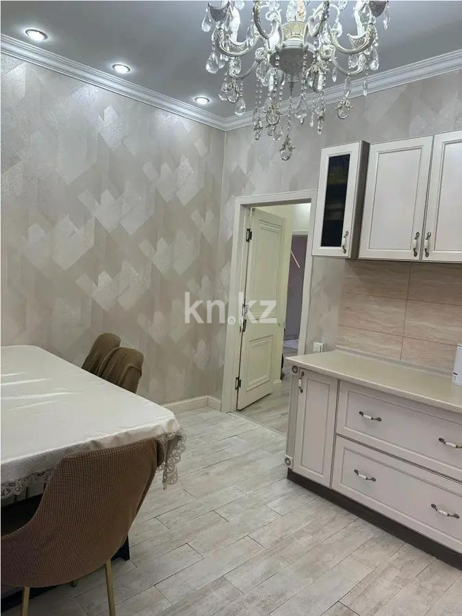 Продажа 4-комнатной квартиры, 114 м², ул. Муканова, дом  49/10 в Караганде - фото 8