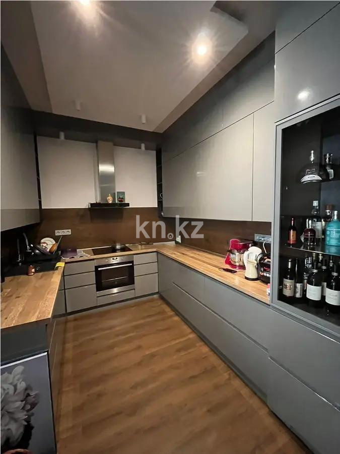 Продажа 3-комнатной квартиры, 79 м², ул. Байтурсынова, дом  179 в Алматы - фото 4