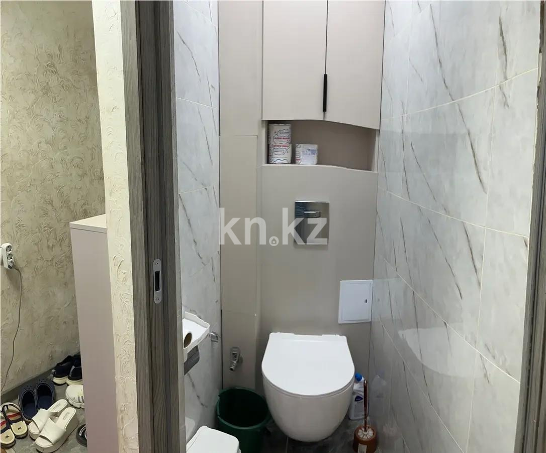 Продажа 3-комнатной квартиры, 57.8 м², мкр-н 8, дом  72А в Алматы - фото 5