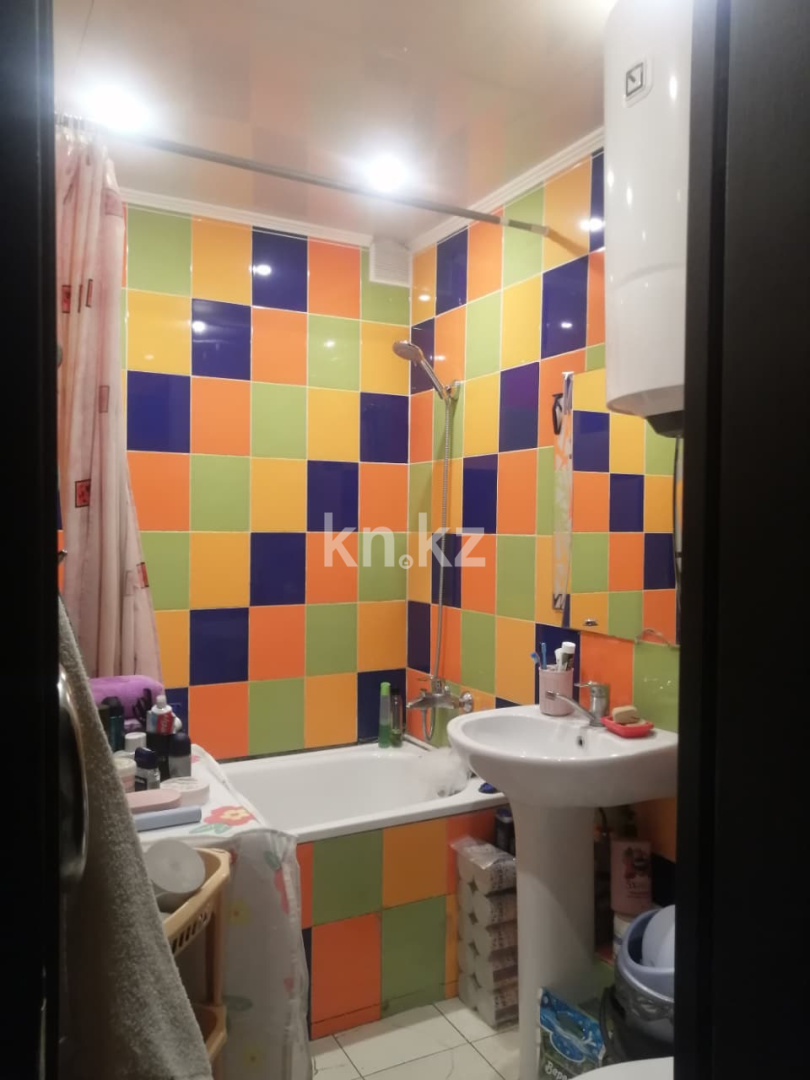 Продажа 1-комнатной квартиры, 31 м², пр. Республики, дом  6 в Караганде - фото 6