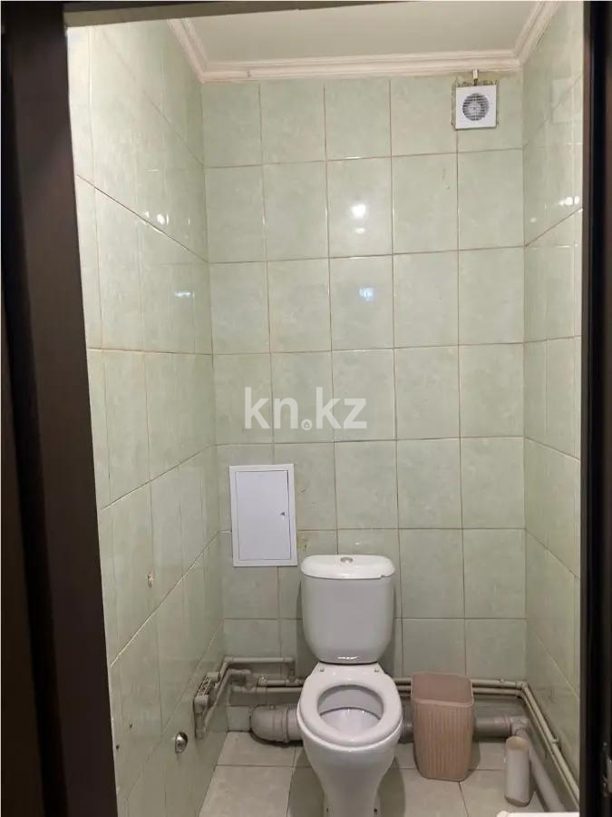 Продажа 2-комнатной квартиры, 75 м², пр. Кошкарбаева, дом  34 в Астане - фото 4