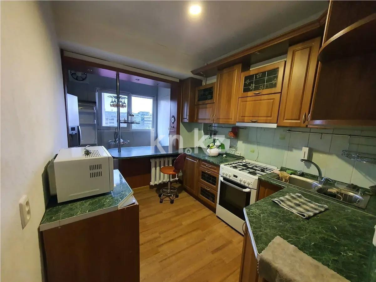 Продажа 3-комнатной квартиры, 69 м², ул. Кунаева, дом  49 в Алматы - фото 3