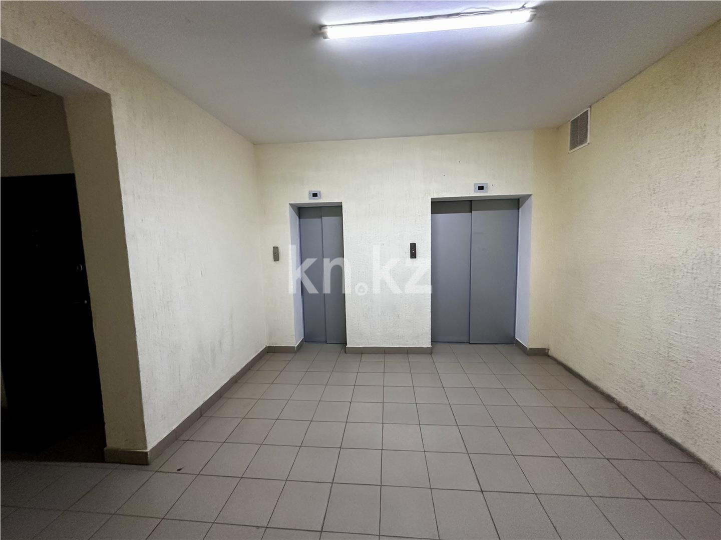 Продажа 3-комнатной квартиры, 109 м², пр. Республики, дом  42 в Караганде - фото 25