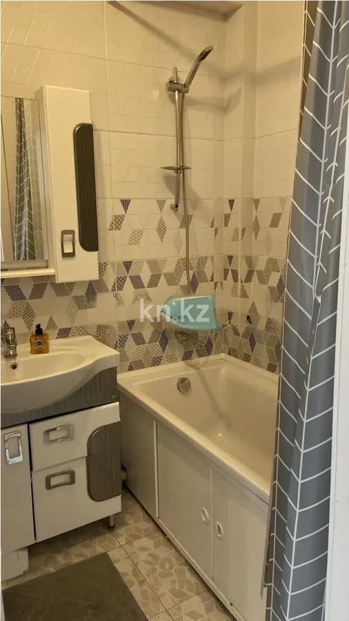 Продажа 1-комнатной квартиры, 42.4 м² в Алматы - фото 3