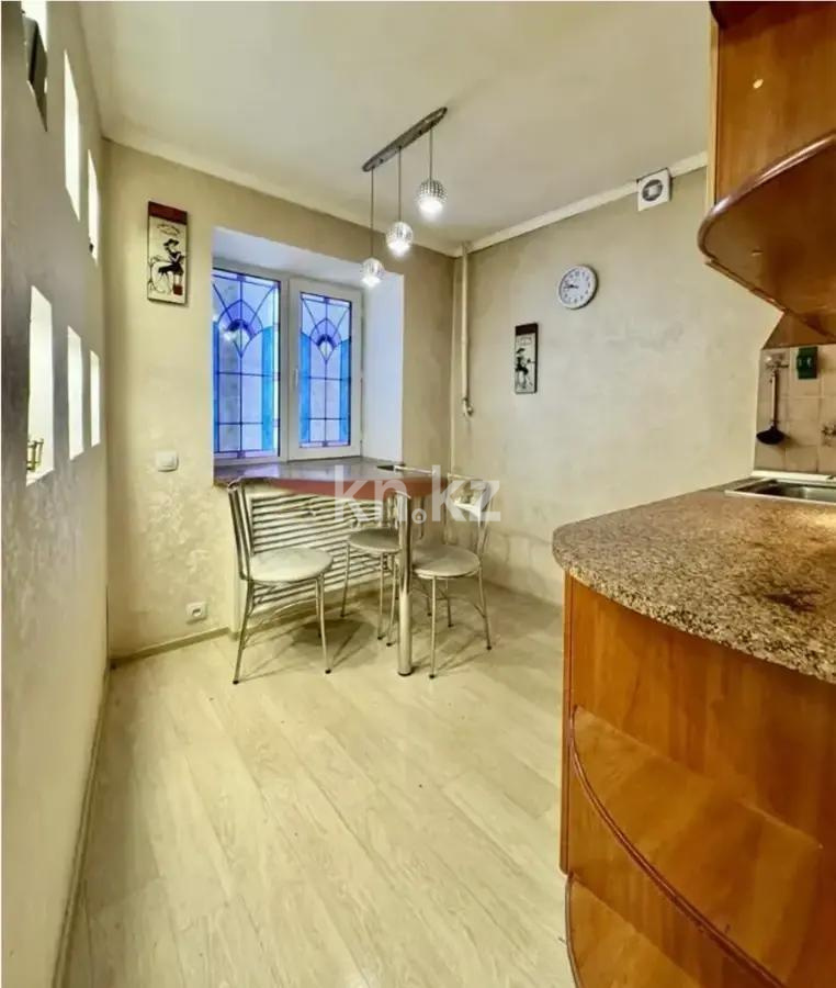 Продажа 2-комнатной квартиры, 53 м², пр. Бухар-жырау, дом  48 в Караганде - фото 3