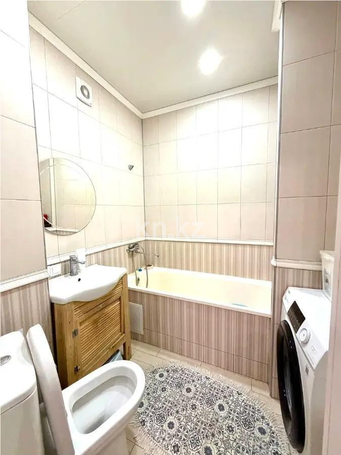 Продажа 2-комнатной квартиры, 67 м², ул. Валиханова, дом  1 в Астане - фото 6